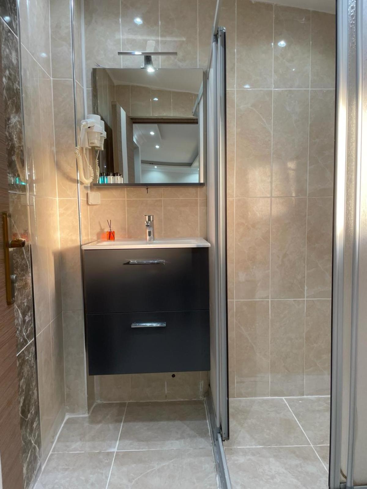 Luna Suites Taksim Istanbul Ngoại thất bức ảnh